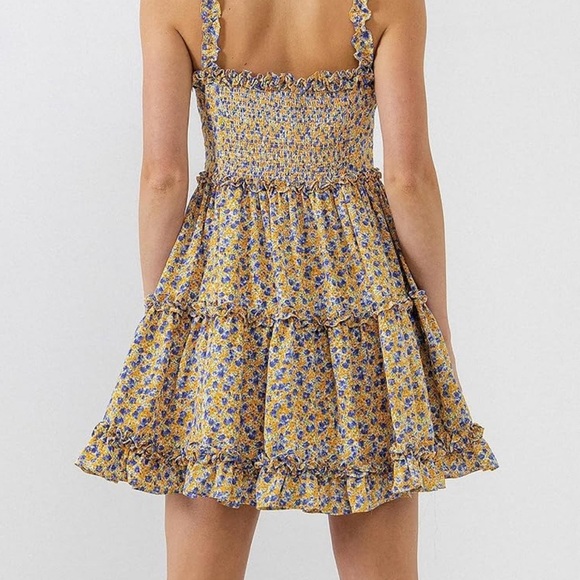 Free the roses dress​ - Picture 2 of 9